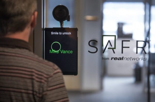 Digifort is integrated with award winning SAFR facial recognition